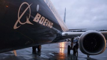 El nuevo jefe de Boeing, Kelly Ortberg, aporta experiencia en ingeniería y raíces aeroespaciales