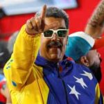 El presidente venezolano, Nicolás Maduro, celebra tras las elecciones presidenciales en Caracas