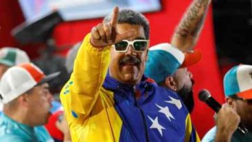 El presidente venezolano, Nicolás Maduro, celebra tras las elecciones presidenciales en Caracas