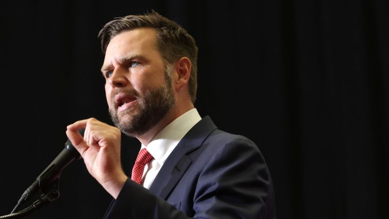 JD Vance defiende el comentario de Harris sobre las mujeres-gato sin hijos