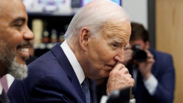 Más legisladores demócratas piden que Joe Biden se retire de la carrera electoral