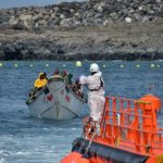 La Comisión estudia imponer más restricciones migratorias para conseguir el apoyo de la derecha