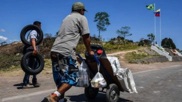 Migrantes venezolanos construyen una vida en Brasil y sueñan con un hogar