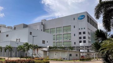 Pfizer inaugura nueva planta de 1.000 millones de dólares singapurenses en Tuas que creará más de 250 puestos de trabajo