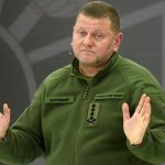 “Renunciar a las libertades en aras de la supervivencia”: Zaluzhny pidió prepararse para “guerras totales” - Gazeta.Ru