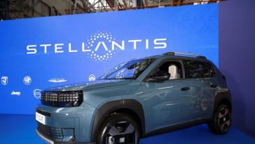Stellantis está dispuesta a "luchar" por un lugar en el mercado europeo de vehículos eléctricos, afirma su CEO