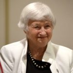 Yellen dice que Japón explicó la intervención cambiaria en 2022, informa Nikkei