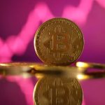 Bitcoin cae un 5,69% hasta los 58.987 dólares