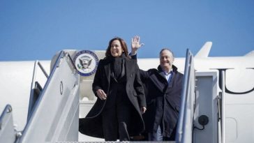 Vice President Kamala Harris and Second Gentleman Douglas Emhoff disembark Air Force Two at Denver International Airport Monday, March 6, 2023, in Denver. (Official White House Photo/Lawrence Jackson)