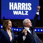 Kamala Harris y Tim Walz se manifiestan en Filadelfia