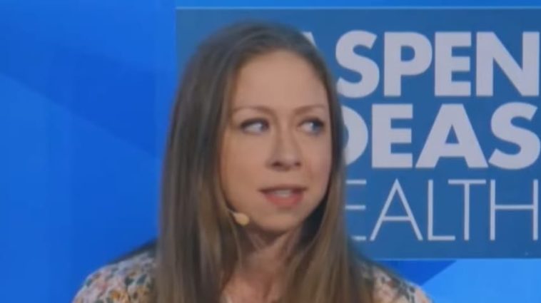 embajadora de chelsea clinton