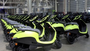 Ola Electric, el principal fabricante de patinetes eléctricos de la India, valorado en 4.400 millones de dólares en su primera operación