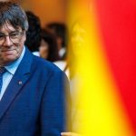 El separatista catalán Puigdemont anuncia un regreso