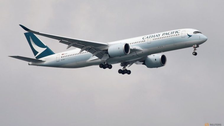 Cathay Pacific Airways inspecciona su flota de A350 tras identificar una falla en un motor