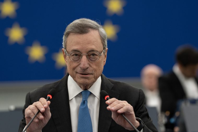 Draghi a los eurodiputados: “Europa se enfrenta a una elección entre la salida, la parálisis o la integración” | Noticias | Parlamento Europeo