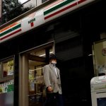 El propietario japonés de 7-Eleven dice que rechazó la oferta inicial de adquisición de su rival canadiense