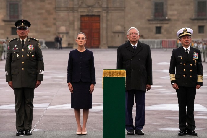 Hijo de López Obrador asume alto cargo en partido mientras presidente de México se retira