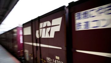 La compañía ferroviaria de carga número uno de Japón suspende todos los envíos, informa NHK