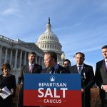 La promesa de Trump de derogar las restricciones SALT reaviva la lucha en el Capitolio