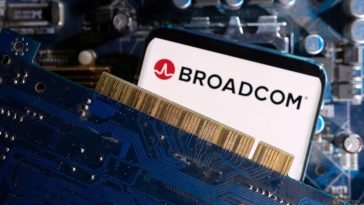 Las acciones de Broadcom se desploman porque el objetivo de ingresos decepciona a los inversores que esperaban un gran impulso de la IA