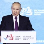 Putin habla en el FEM. En línea - Gazeta.Ru