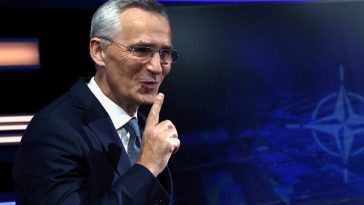 "Comí sándwiches con un tipo de la KGB, no me avergüenzo". Stoltenberg anunció vínculos con los servicios secretos de la URSS - Gazeta.Ru