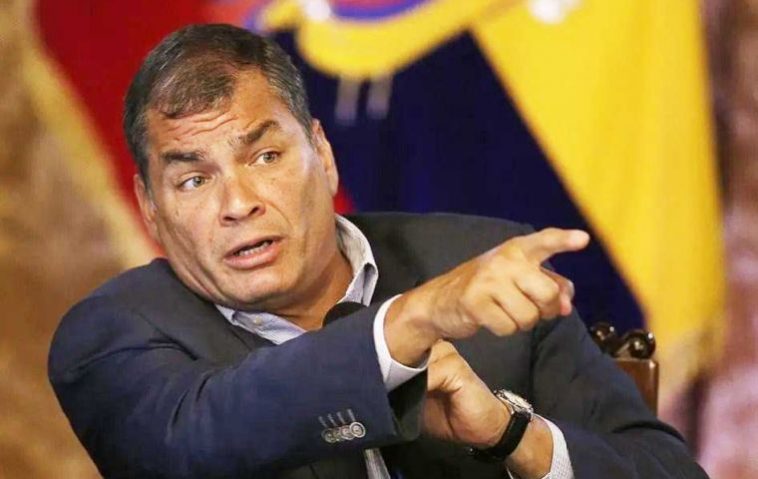 “Nadie en el MUNDO ha aceptado la sentencia por 'influencia psíquica'”, respondió Correa