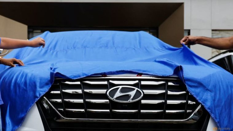 Hyundai cotiza su oferta pública inicial en India por 3.000 millones de dólares a 1.865-1.960 rupias por acción