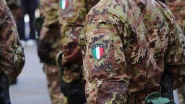 Italia condena enérgicamente los ataques israelíes en el Líbano contra bases italianas