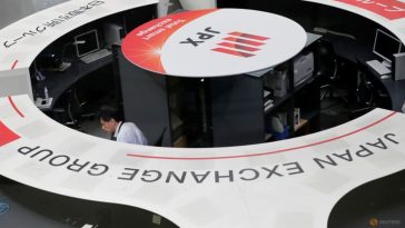 Japón lidera el repunte de las acciones en Asia y el dólar gana tras la explosión de las nóminas en EE.UU.