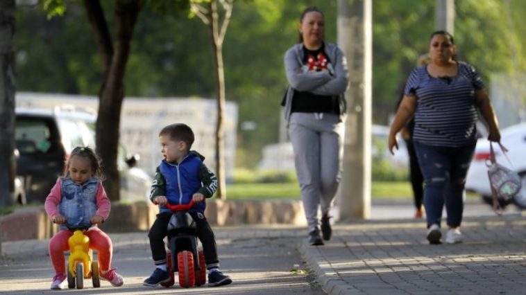 La mayoría de los rumanos prefieren que su próximo presidente sea prooccidental