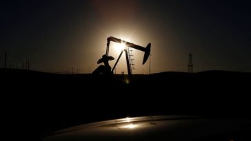 Los precios del petróleo suben, camino de una ganancia semanal del 3%