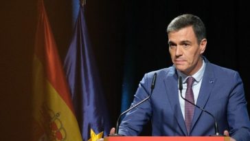 Los separatistas catalanes de extrema izquierda intensifican sus exigencias para seguir apoyando a Sánchez