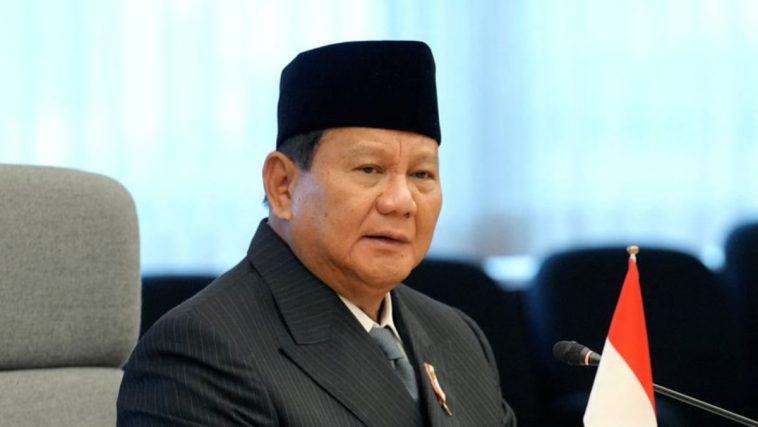 Prabowo de Indonesia considera reducir el impuesto de sociedades, según un informe