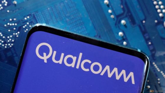 Qualcomm y Alphabet se unen para la IA automotriz; Mercedes firma un acuerdo sobre chips