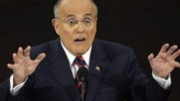 Rudy Giuliani ordenó entregar su ático en Manhattan a Ruby Freeman y Shaye Moss