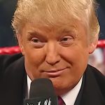 Firma de contrato de la batalla de los multimillonarios del Sr. McMahon y Donald Trump a través de WWE, YouTube