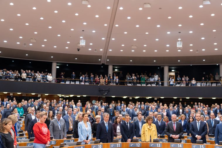 El Parlamento rinde homenaje a las víctimas de las inundaciones en España | Noticias | Parlamento Europeo