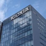 El fabricante japonés de chips Kioxia solicita una oferta pública inicial; Las fuentes dicen que está apuntando a diciembre.