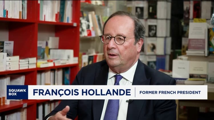 El expresidente francés François Hollande dice que Europa debe unirse frente a Trump