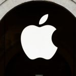 Los reguladores de la UE descartan la investigación sobre las reglas de los libros electrónicos de Apple después de que se retirara la queja