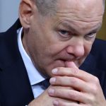 El canciller alemán Olaf Scholz pierde el voto de confianza