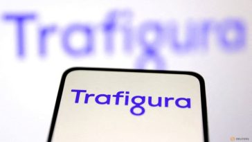 El director de Trafigura desvía la culpa en el juicio por corrupción en Suiza