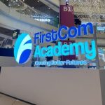 El proveedor de formación FirstCom Academy ofreció dinero para nuevos alumnos y vales para reseñas de Google