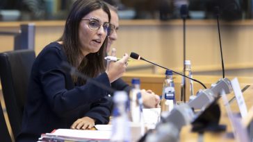 La portuguesa Teresa Anjinho, elegida supervisora ​​de la ética de la UE - Euractiv