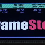 Las acciones de GameStop saltan cuando la publicación críptica de 'Roaring Kitty' despierta el interés minorista