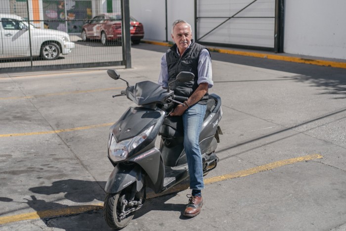 Gerardo Gama estacionó cerca del bar Los Cantaritos