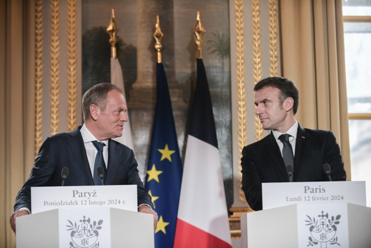 Macron viajará a Varsovia para informar a Tusk y Duda sobre las conversaciones entre Estados Unidos y Ucrania - Euractiv