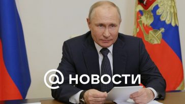 Putin escuchó los informes sobre el progreso de la defensa militar y felicitó a los soldados por el próximo Año Nuevo.