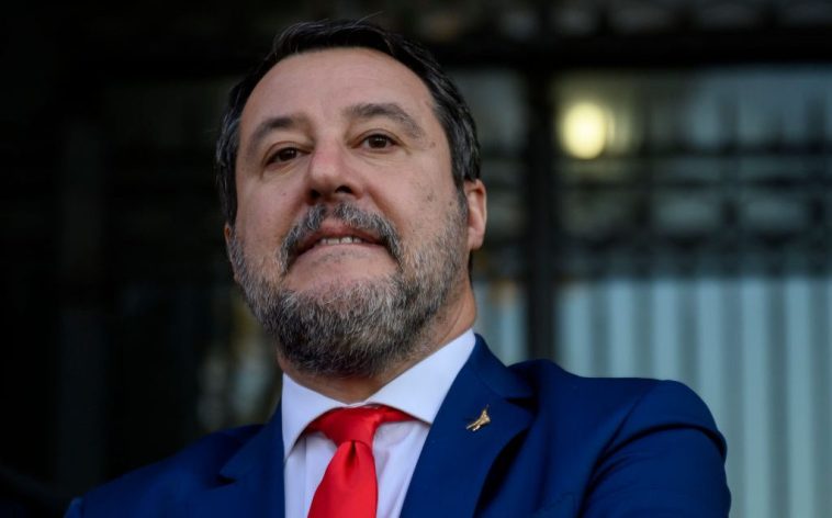 Salvini se enfrenta a una posible sentencia de seis años antes del veredicto de 'Open Arms' - Euractiv